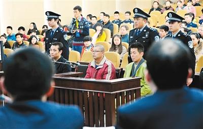 һ��ͳ�����׹��35����  ��������վ���˻���