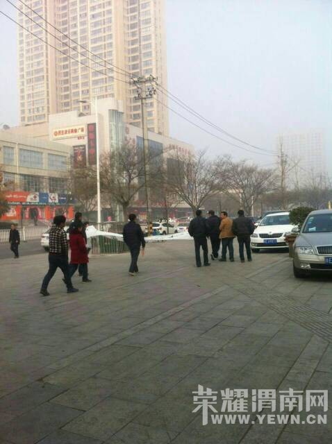 102042w73xhghyngrxnhrn.jpg