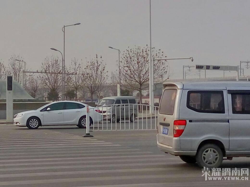 ��վ���̵ưչ��ˣ��Ͻ���������