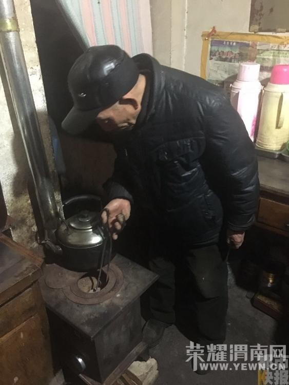һ��ү�������γ���Ǯ�⳥  ����ж���Ǯ(ͼ)