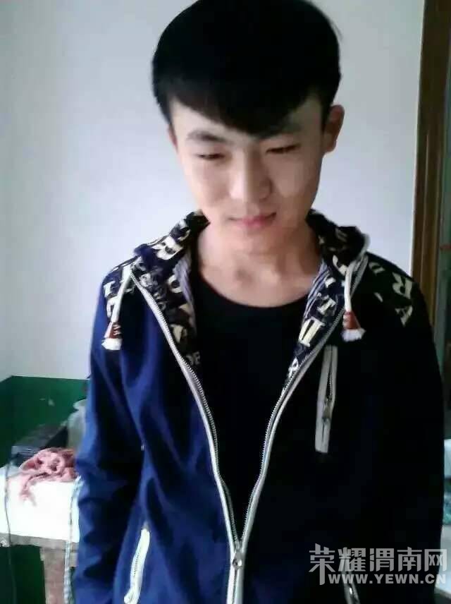 130435w0vzviz0x0aw4axy.jpg