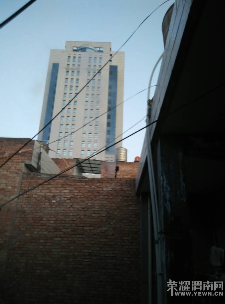 182732yqxsx64sw7xlqqc6.jpg