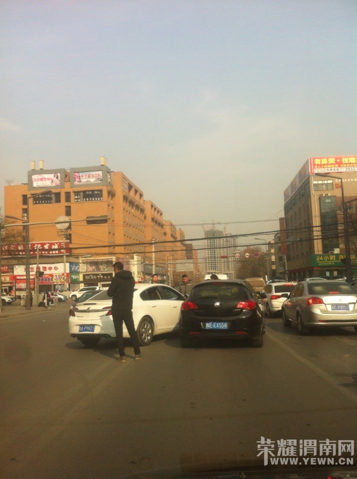 131310ngkq1zanf1maf7ct.jpg