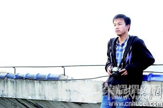 ���"����ھ�"����:����3��ƽ��ÿ�꿴��700��