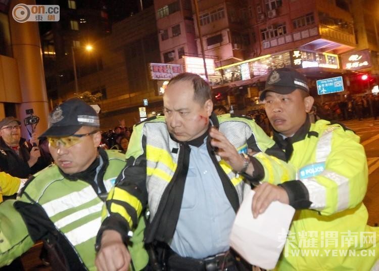 ������ǽ�ͷ����ɧ�� �����ͻ��44����Ա����