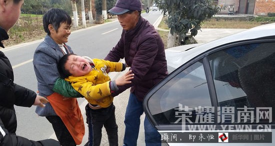 ���ض�ͯ��ĸ�׷��� �޺�:���ǲ�����������