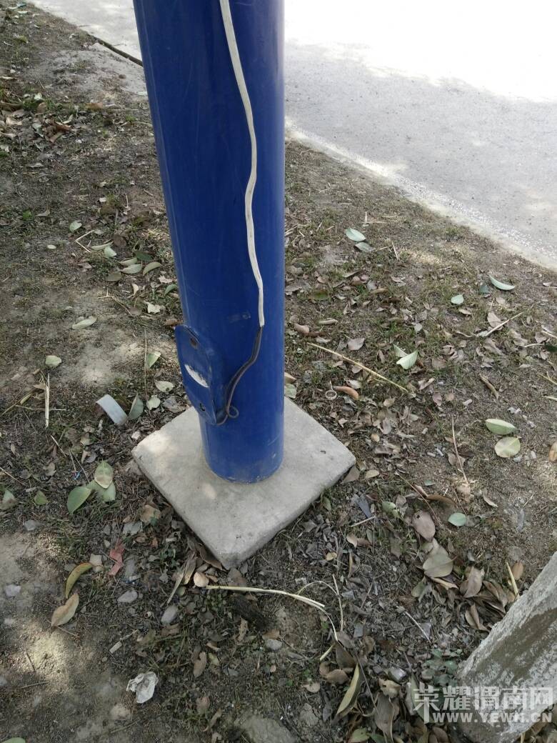132843vx6klphf862dhkt8.jpg