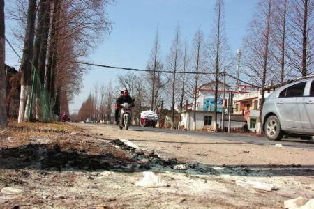 �������������ٰ����ƣ��ȱ�ײ���ֱ���1������