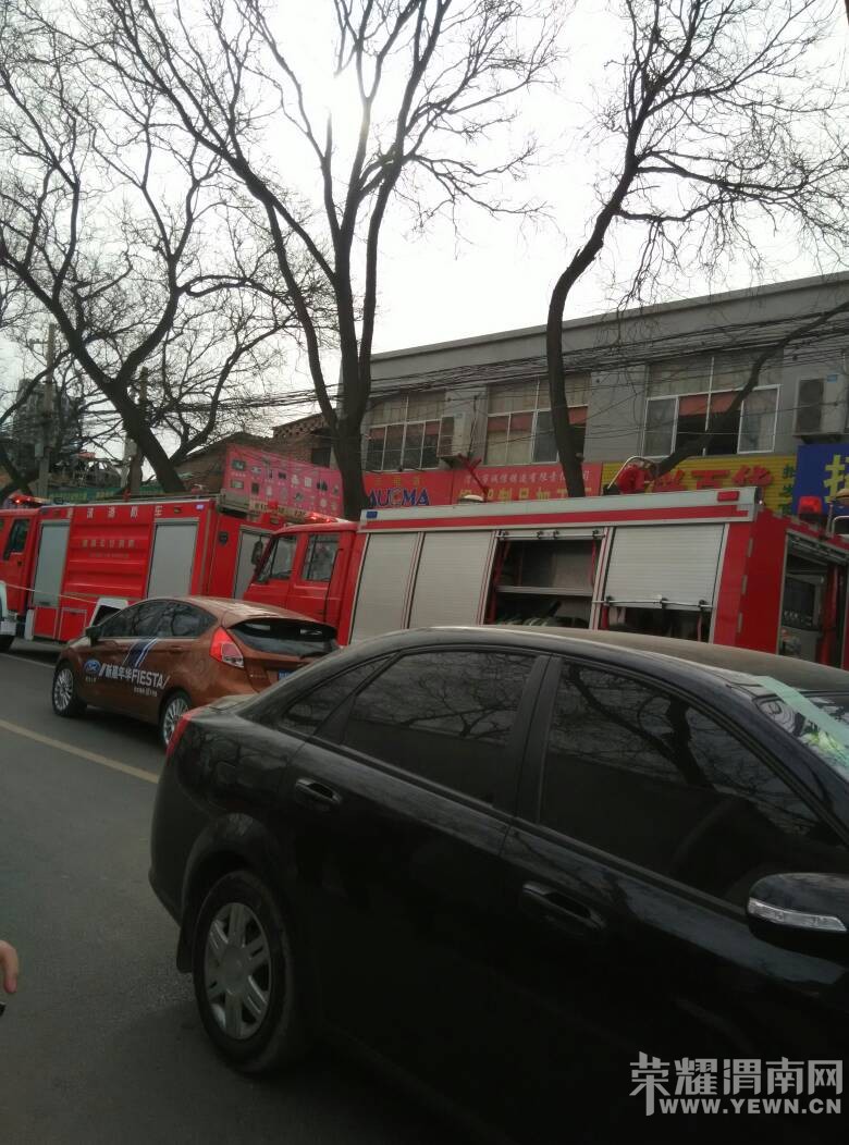 ����·һ������ֻ��գ�����Ա��������