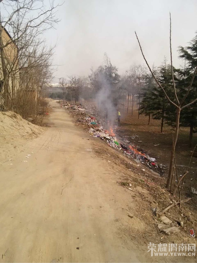 μ�������Ͱ����׶�԰�Ա߷����������治֪����˵Щʲô��