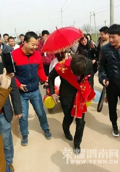 μ������С����ӳ�ӭȢ����