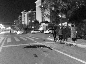 2��15������Ƽ�������   ײ���������1��1��