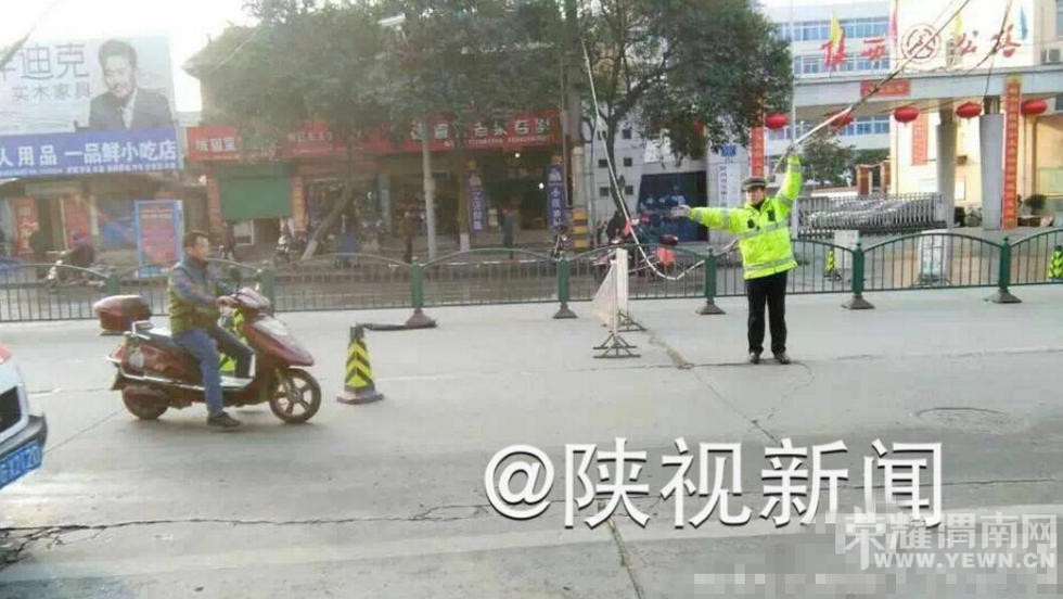 ����������ͽ�������оٵ���һСʱ��������� 