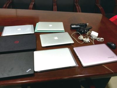 һ����Ů˶ʿ��ҵ��˳����У���ԳƳ��ʽ�(ͼ)