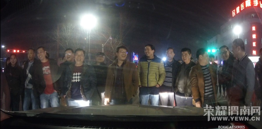 ǰ��·�ϱ��£����μ���˶�����