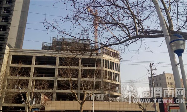 ����·���������Ƕ���Ĺ��أ����������¡��׷ۡ��ø�ǰ������ô�