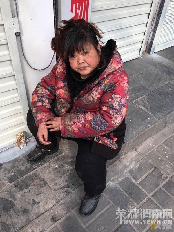 Ů�Ӿ���·�߽�ʮ�� �ȴ��Ϲ�����������ͼ��