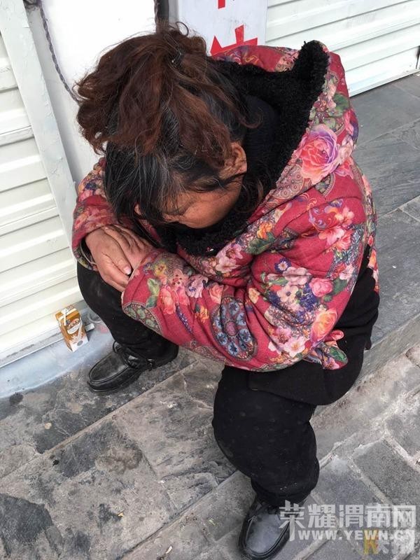 Ů�Ӿ���·�߽�ʮ�� �ȴ��Ϲ�����������ͼ��