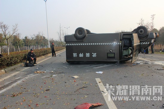 �˳�����׷β�෭�Ľų��� �������˱��׳�(ͼ)