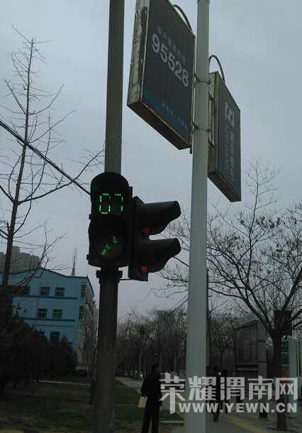 ���̵��޺���