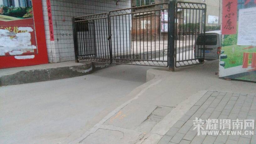 ����·�������ж���İ��˻�԰�Ĵ����д���!