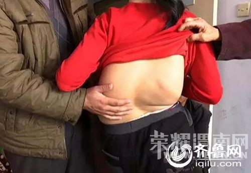 ����һ��Ů���Ϻ����� ���Ҳ����巢�������ֻ�