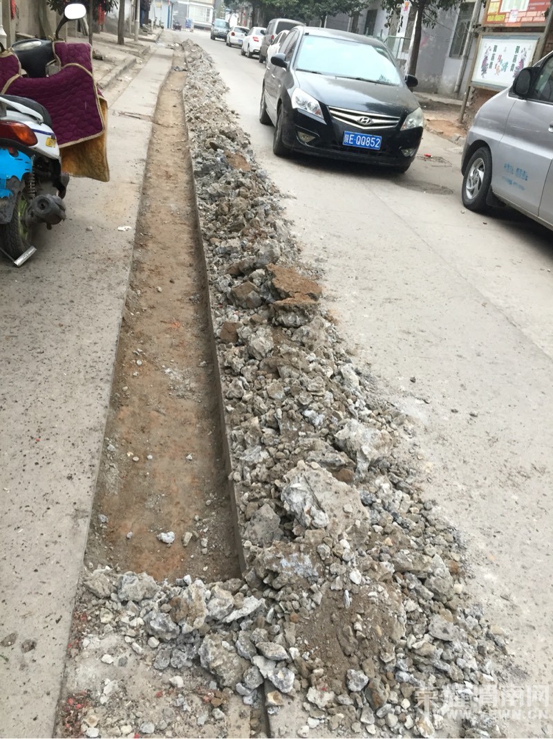 181416w96qx9qonan5gigy.jpg