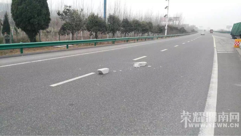 �����ڸ����ѵ��ڿ�����һĻ��Ϊ����ĺþ��ٵ����~