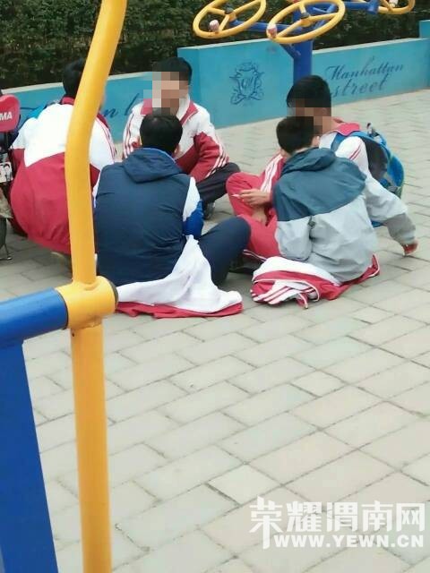 ����·������·�ڣ���Ⱥ���ӣ�������ô�������ǵĸ�ĸ֪����