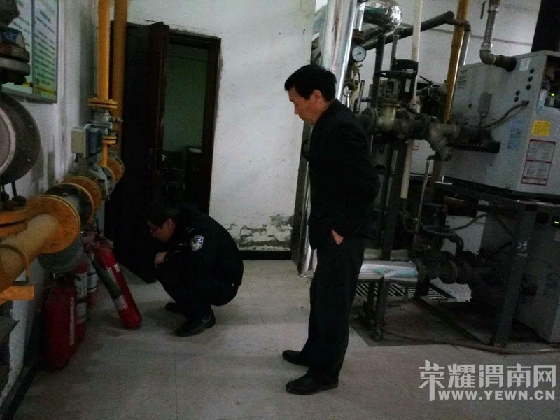 ��ƽ������չ������ȫ��У԰�