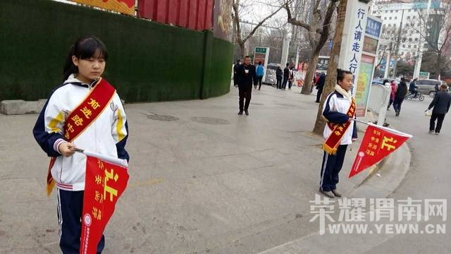 ��óʮ�ֵ�СС���꣬����Ϊ���ǵ���~~