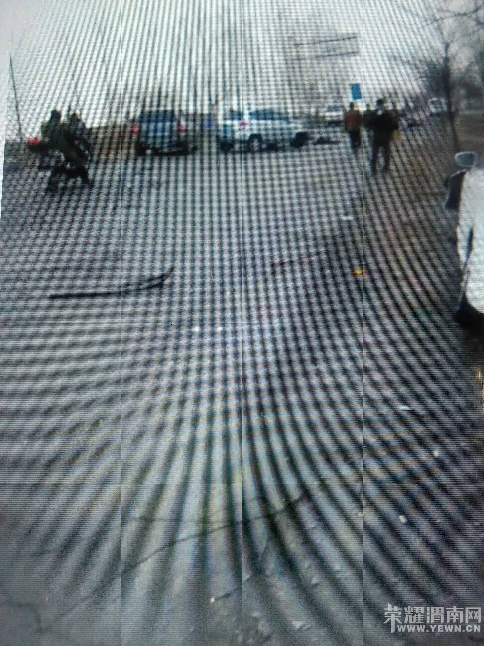 �γǶ�ׯ���������س�����  һ�˵�������һ������