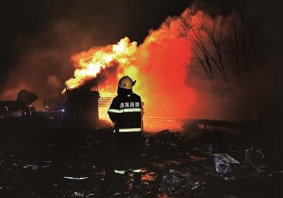 ���۰ĸ��ٱ�ը�¹���5��21�� �ֳ�ը�����(ͼ)