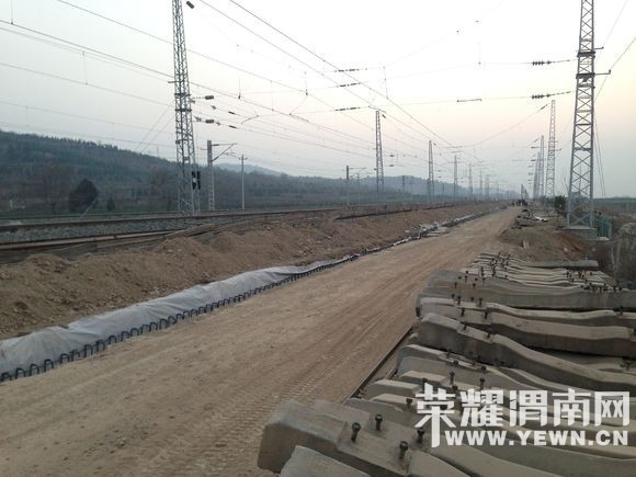 ����4���ˣ�μ����վ��û�ã�