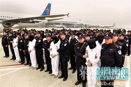 �����վ������Ů���߷��� ǧ���˶Ĳ���ƭ