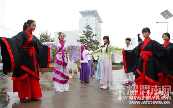 μ��ʦ��ѧԺ��ѧ�������� ѧ���� ���ﴫͳ�Ļ�