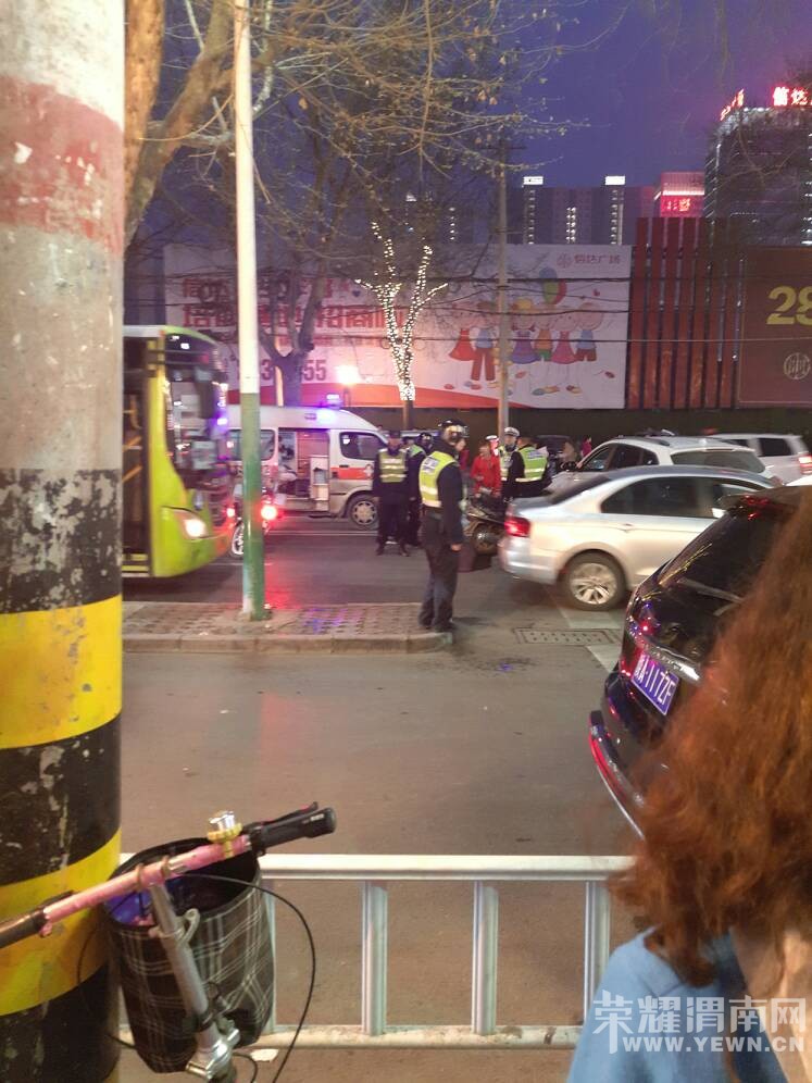 ˫Ժ�ſ�һ�ڳ��� ������������ͼ��