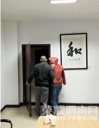 Ů���ֽ�ɷ򿳶ϳ��Ժܰ��� ���񾯸�����