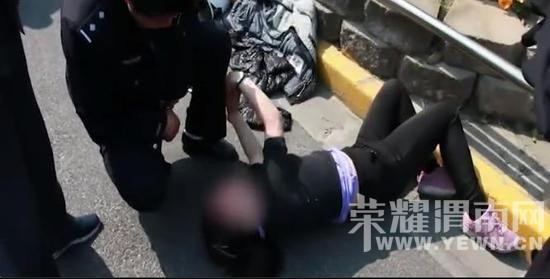 20���٤Ů������Ħ�б��� ���������´��(ͼ)