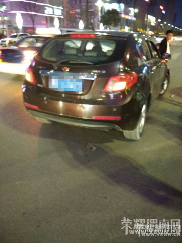 ����·�������ʮ����һ��ɫä�����ڴ�籯����