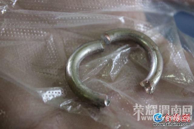 ��ѧ�������ӱ�������ס���� ����ͬѧ����Ц