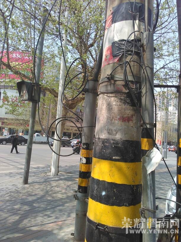 ����·�ͽ�ˮ·ʮ�ֶ����ǲ�֪��ʲô�ߵ�������û�˹ܣ�