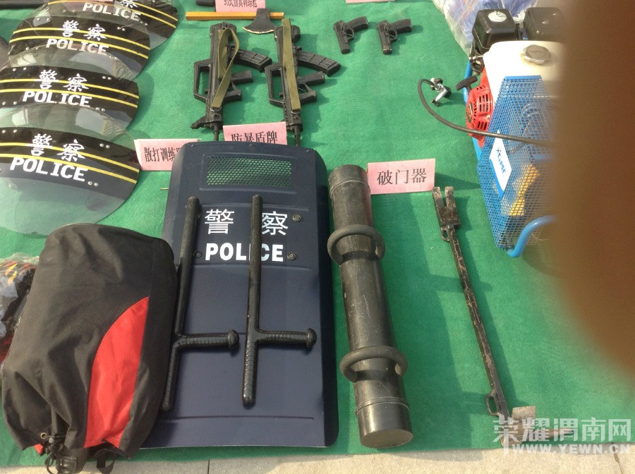 ������μ�Ϲ�����μ�־־�Ӫ�����գ��������ˣ���һ��ƽ��