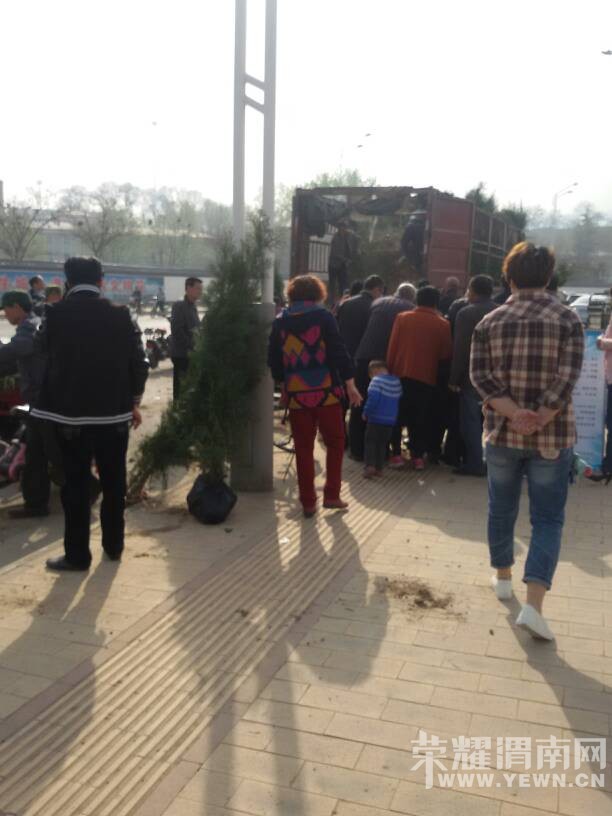 �����ڱ��Ӵ���϶ο�����������������������ɣ�