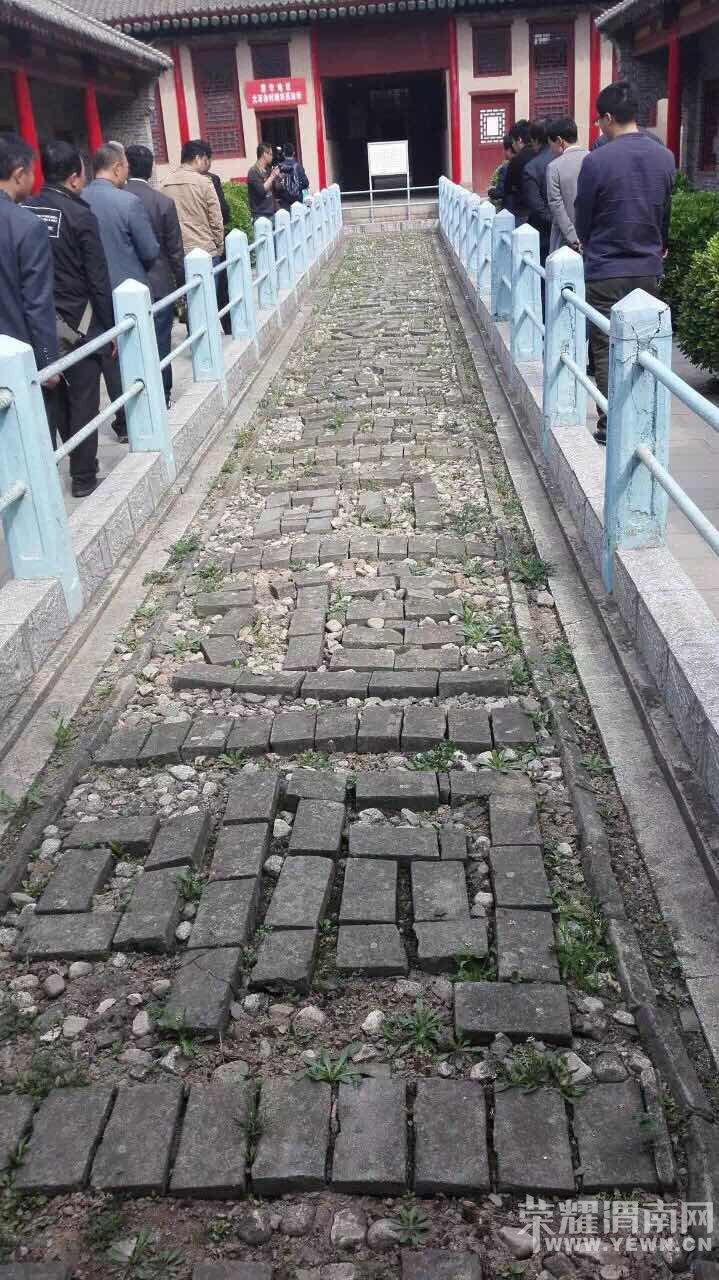 μ��40��������ý����ǰ��μ�����������廳�ȱ�