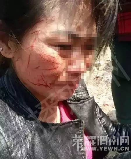 ���£��������������ٵ����� �¶��ֵľ����Ϲ���С����