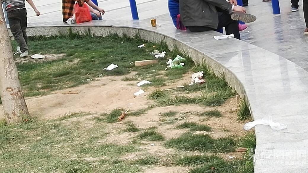 �����ڳ�����԰������һĻ��������̾������������ȥ�ˣ�