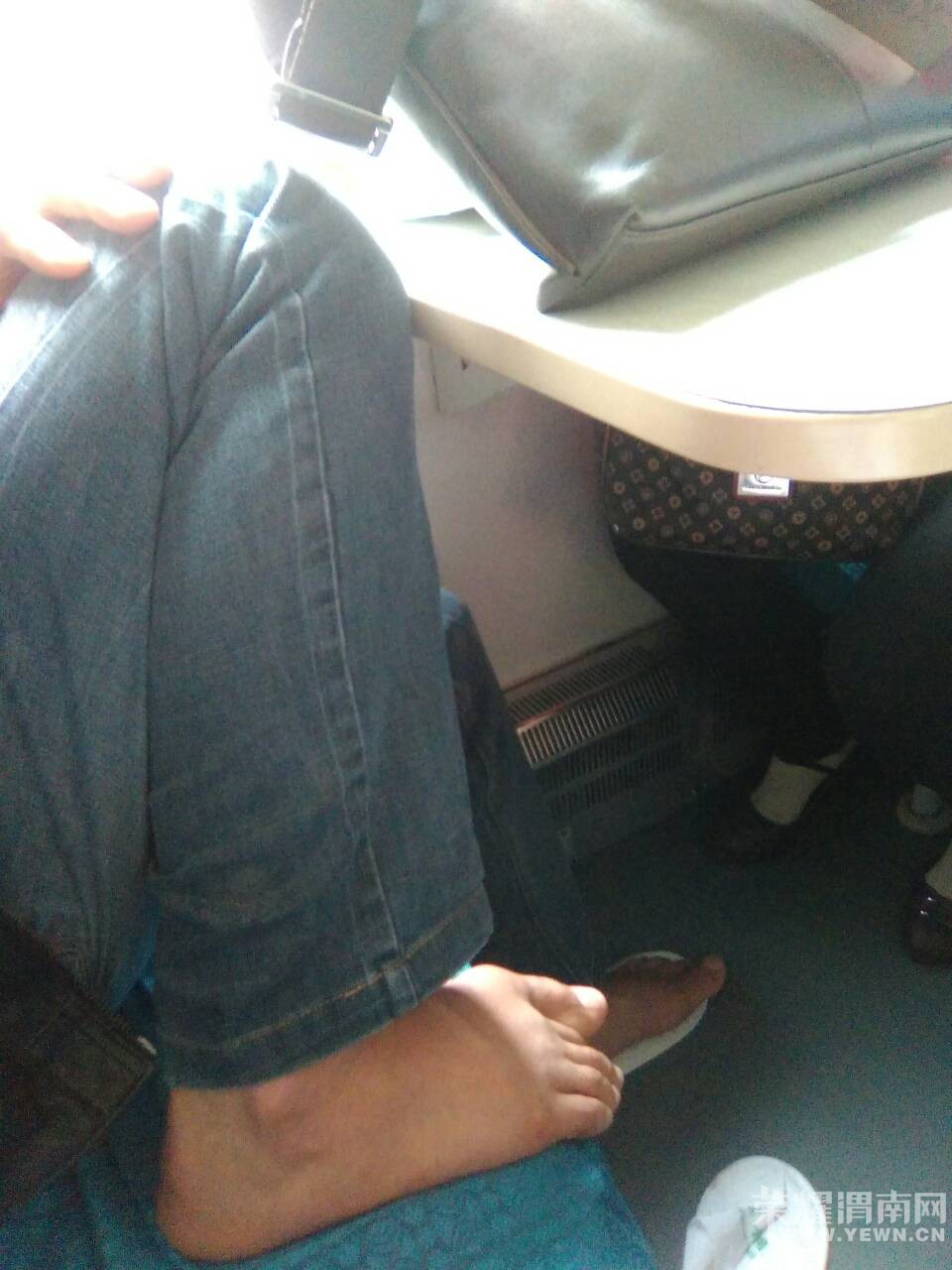 ������μ�ϵ�k2046�λ��ϣ���磬ע������