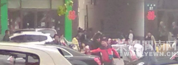 [�ݻ�]μ��׳�۵�ӭ�׶���