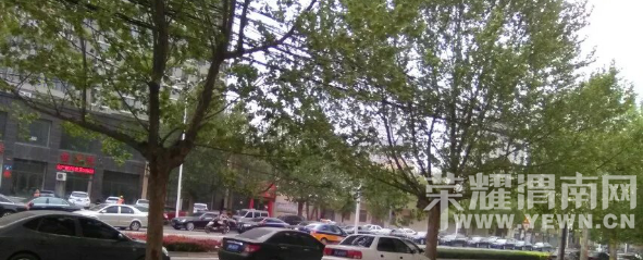 [�ݻ�]μ��׳�۵�ӭ�׶���